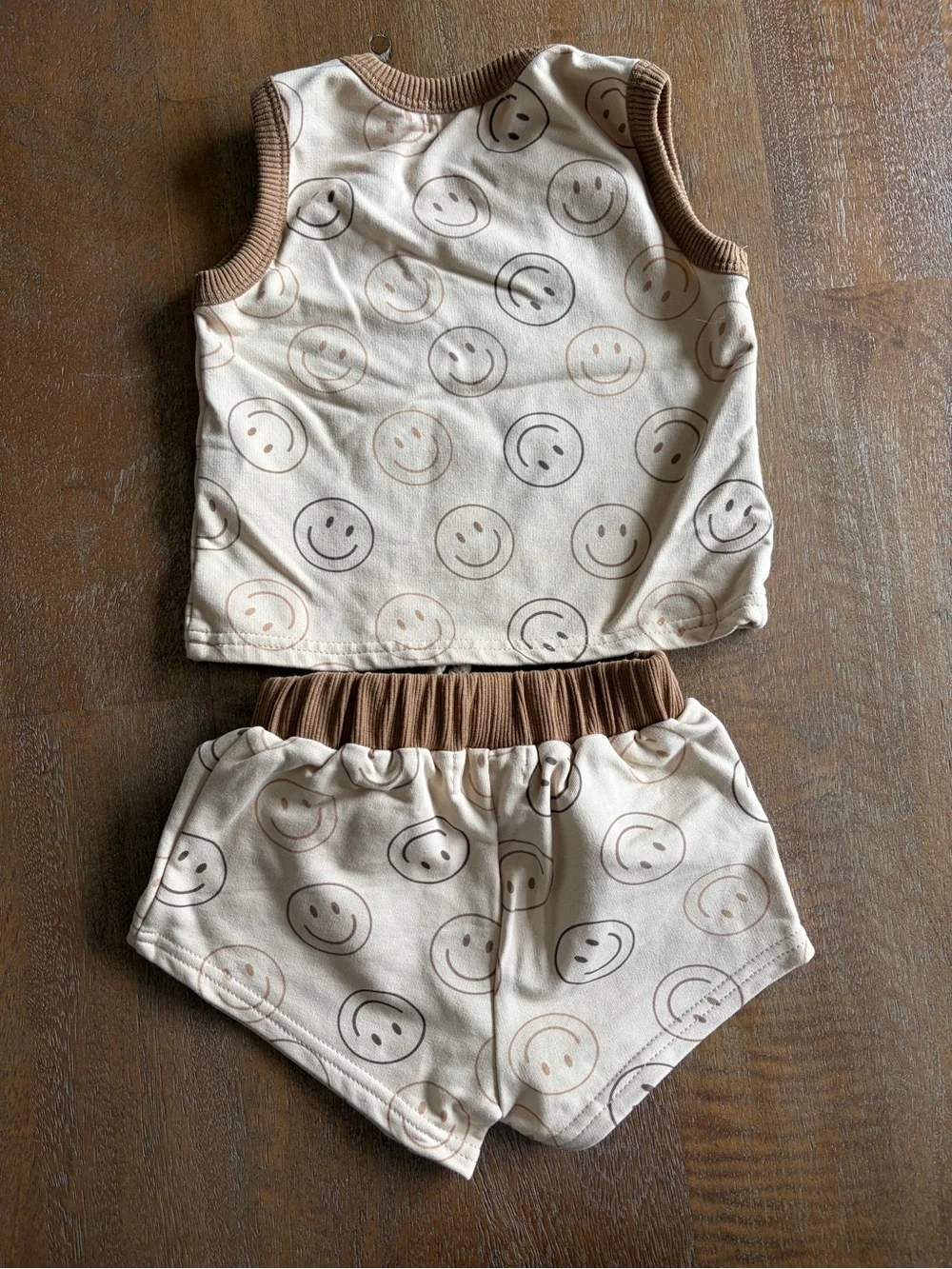Aziel & Luca comfortable beige